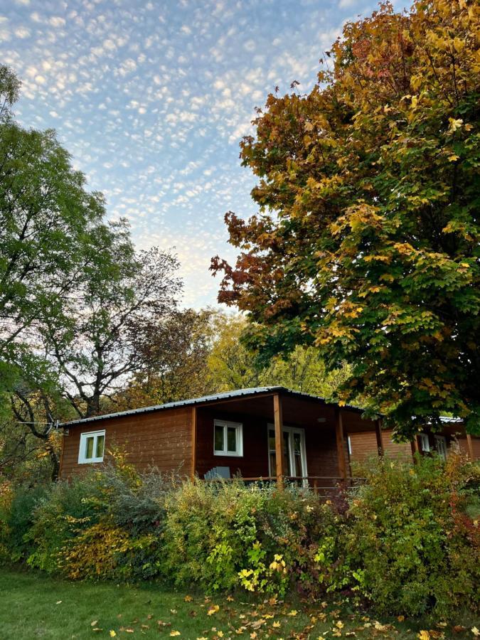 Village De Chalets Et Camping La Pierre De L'Aigle La Breole ภายนอก รูปภาพ